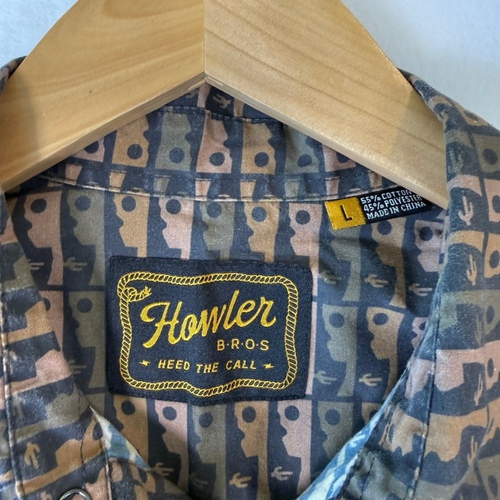 Howler Brothers Mens Large Gaucho Snap Shirt Desert Cactus Print Short Sleeve - Picture 3 of 14